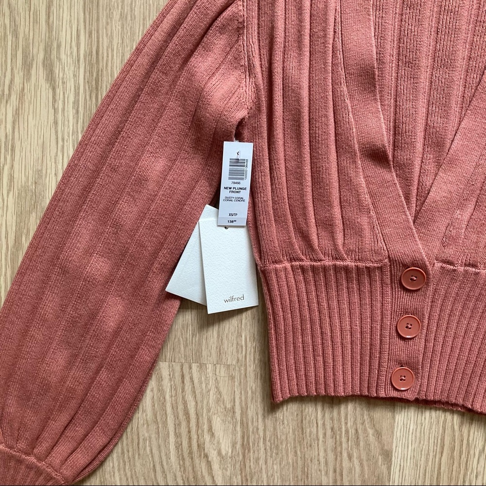 [Sold off app] Wilfred Plunge Front Cardigan - Picture 2 of 7
